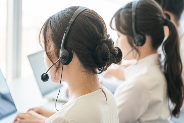 クロス業者をご紹介します